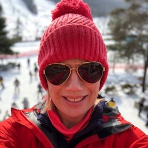 Meet your Posher, Janet